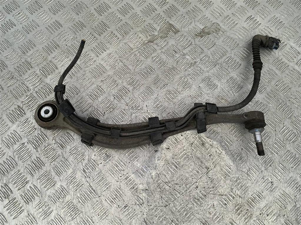 Рычаг задний правый