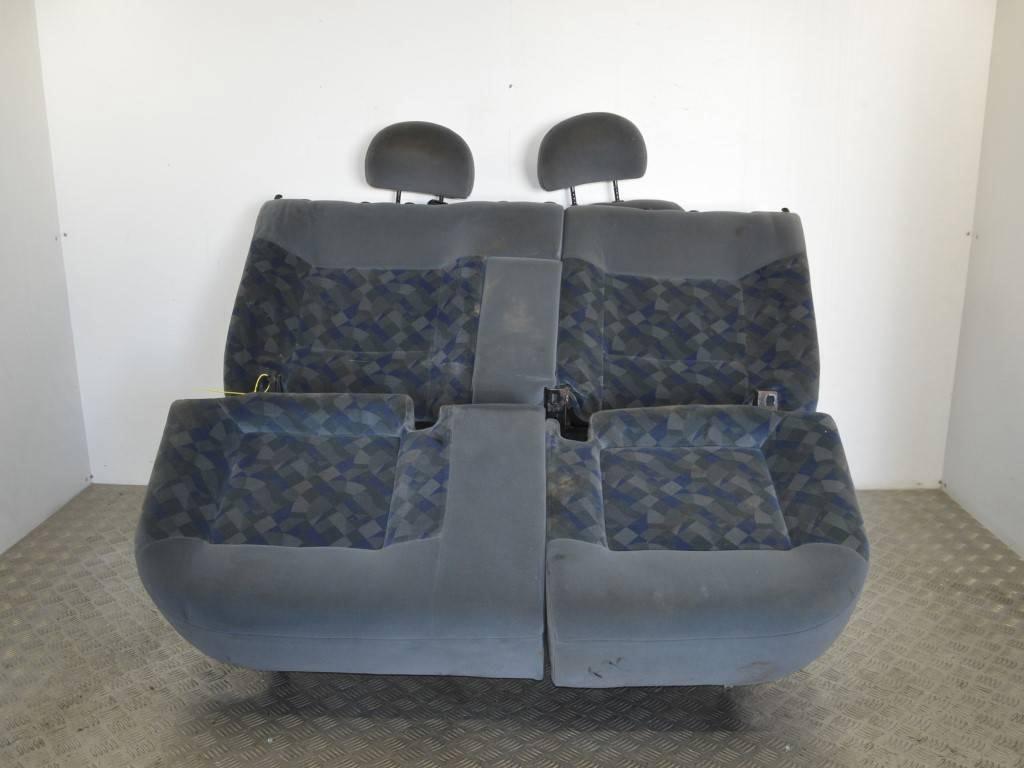 Салон (комплект сидений)