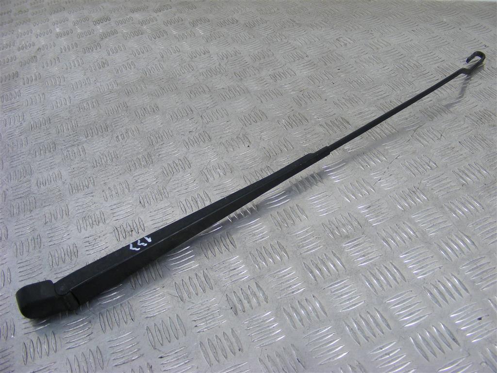 Щеткодержатель (поводок стеклоочистителя, дворник)