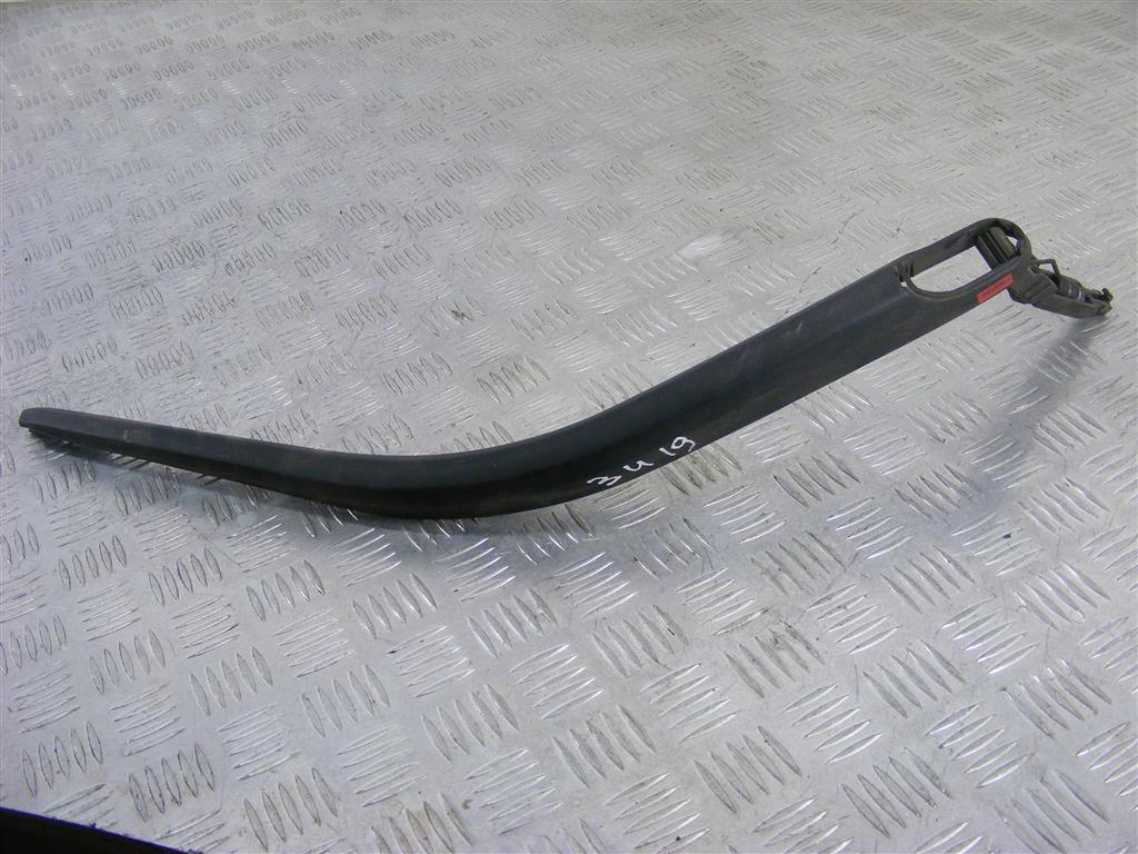 Щеткодержатель задний Renault Laguna 2 (2001-2007) 8200001885