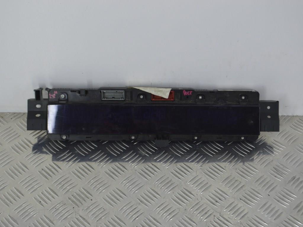 Щиток приборов (приборная панель) Renault Espace 4 (2003-2010) 8200551286