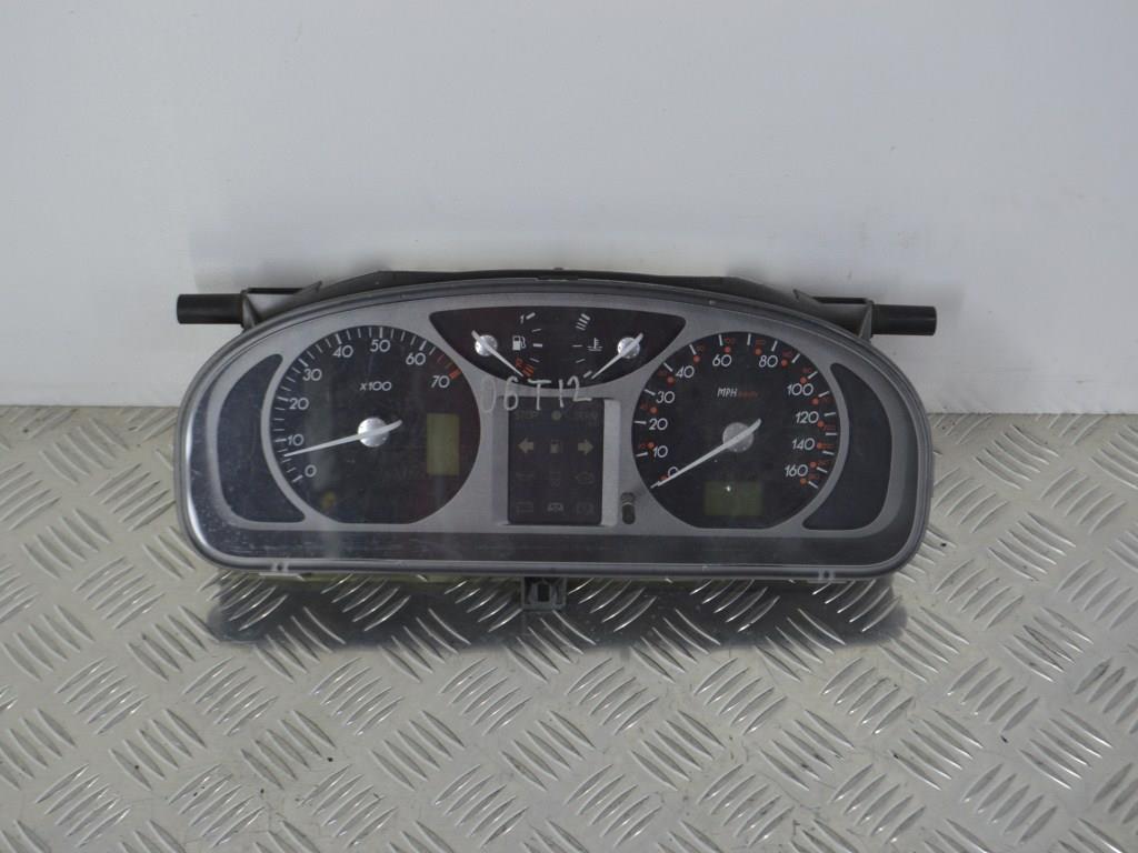 Щиток приборов (приборная панель) Renault Laguna 2 (2001-2007) 8200170309