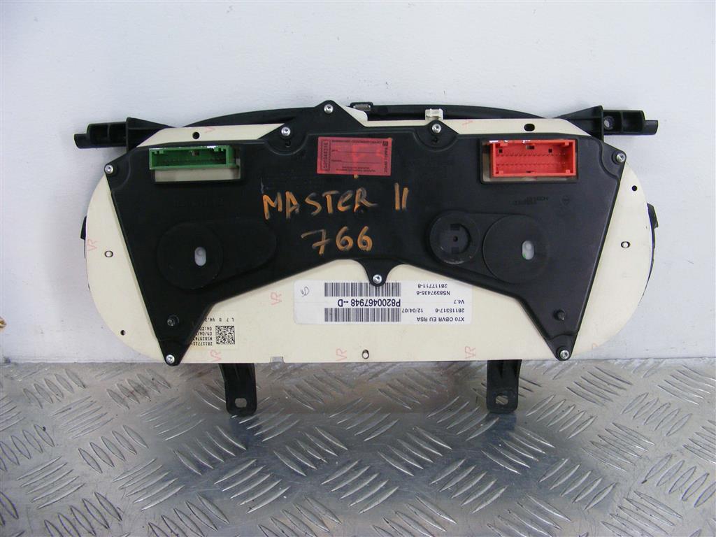 Щиток приборов (приборная панель) Renault Master 2 (1998-2010) 8200467948