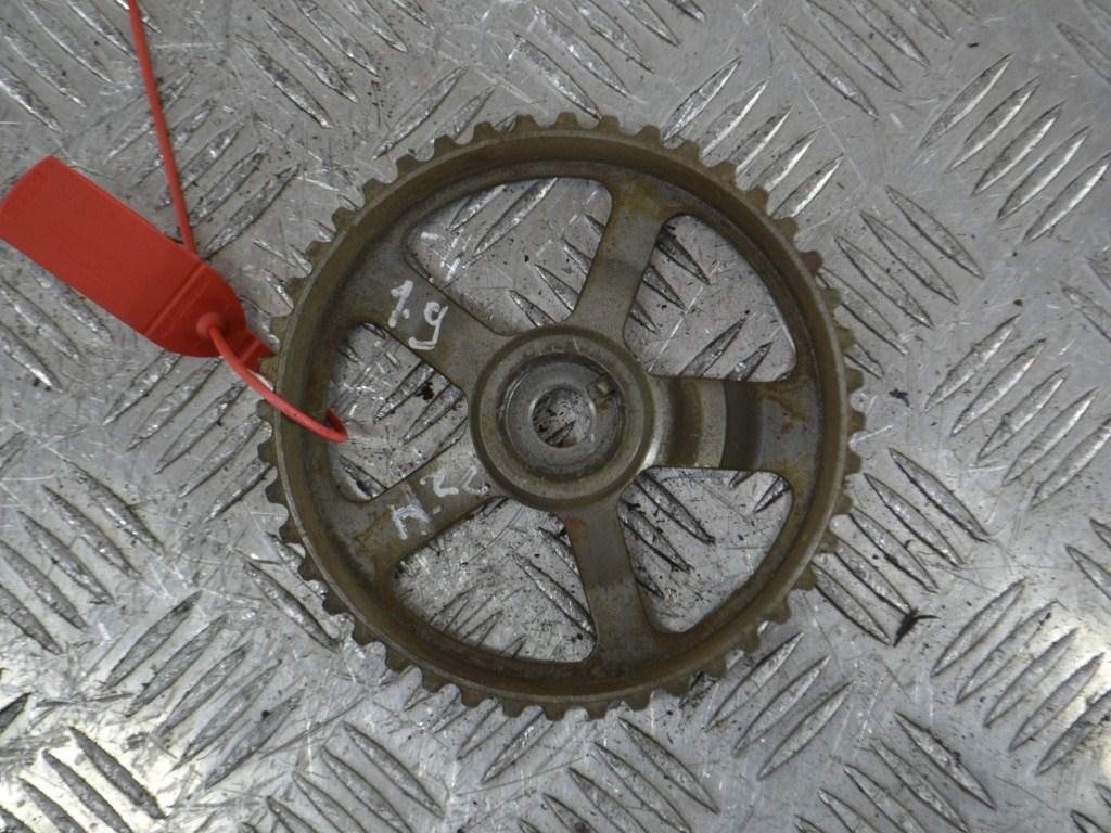 Шкив распредвала Renault Megane 2 (2002-2008) 8200261845