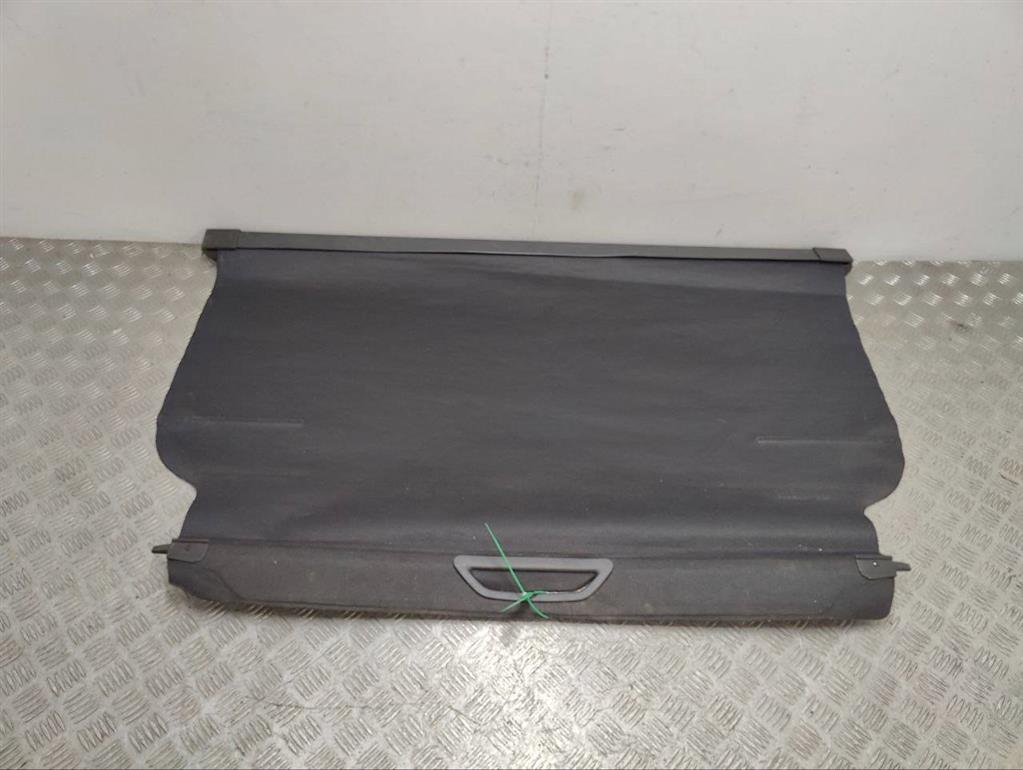 Шторка багажника