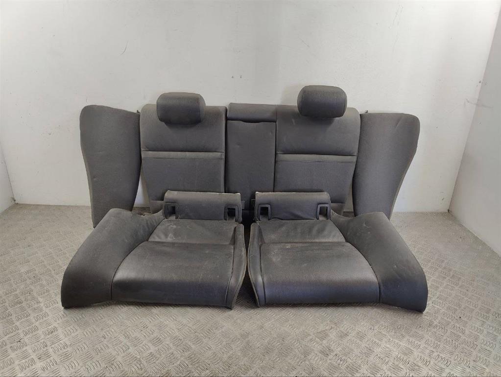 Сиденье заднее