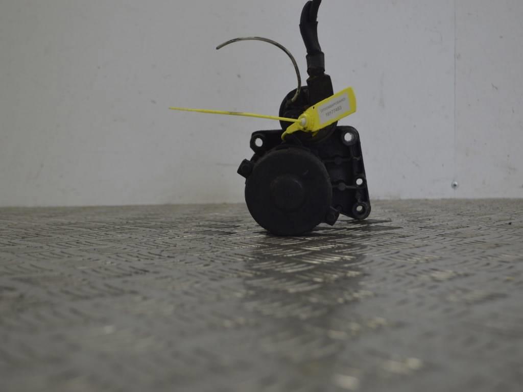 Стартер Peugeot 307 (2001-2007) 9645100680