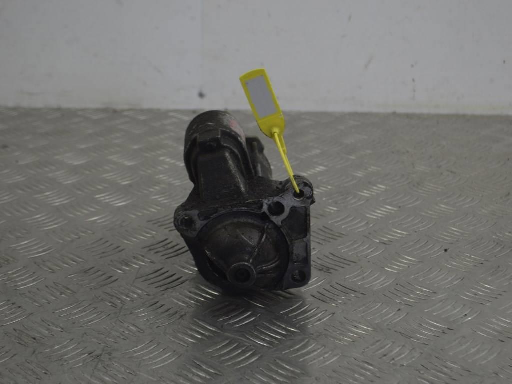 Стартер Renault Megane 2 (2002-2008) 8200331251