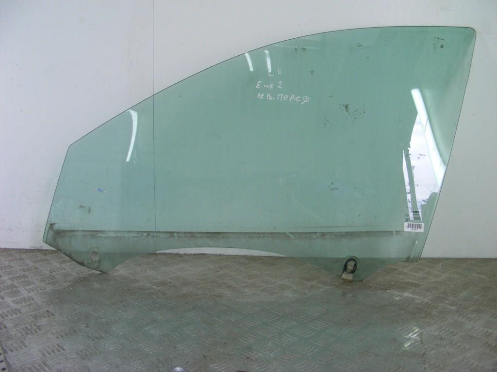 Стекло двери передней левой