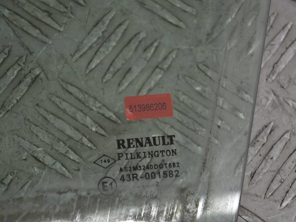 Стекло двери передней левой