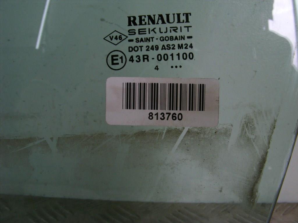 Стекло двери передней левой