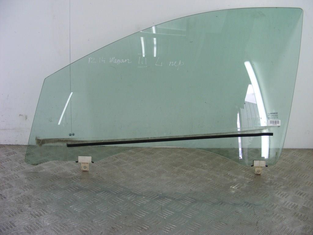 Стекло двери передней левой Renault Megane 3 (2008-2019)