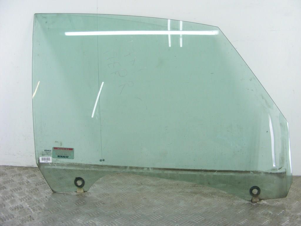 Стекло двери передней правой