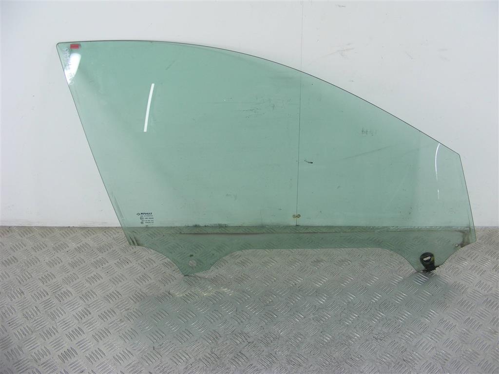 Стекло двери передней правой Renault Laguna 3 (2007-2015)
