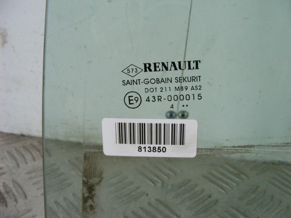 Стекло двери задней левой