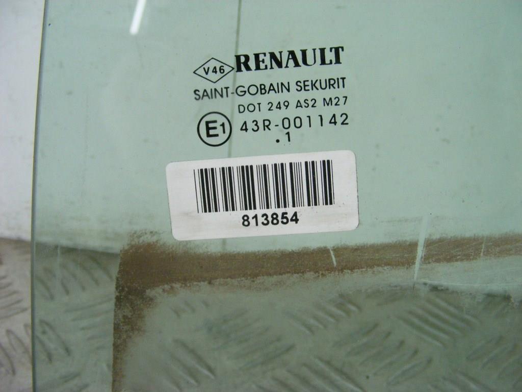 Стекло двери задней левой