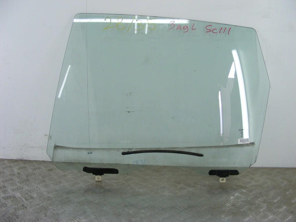 Стекло двери задней левой