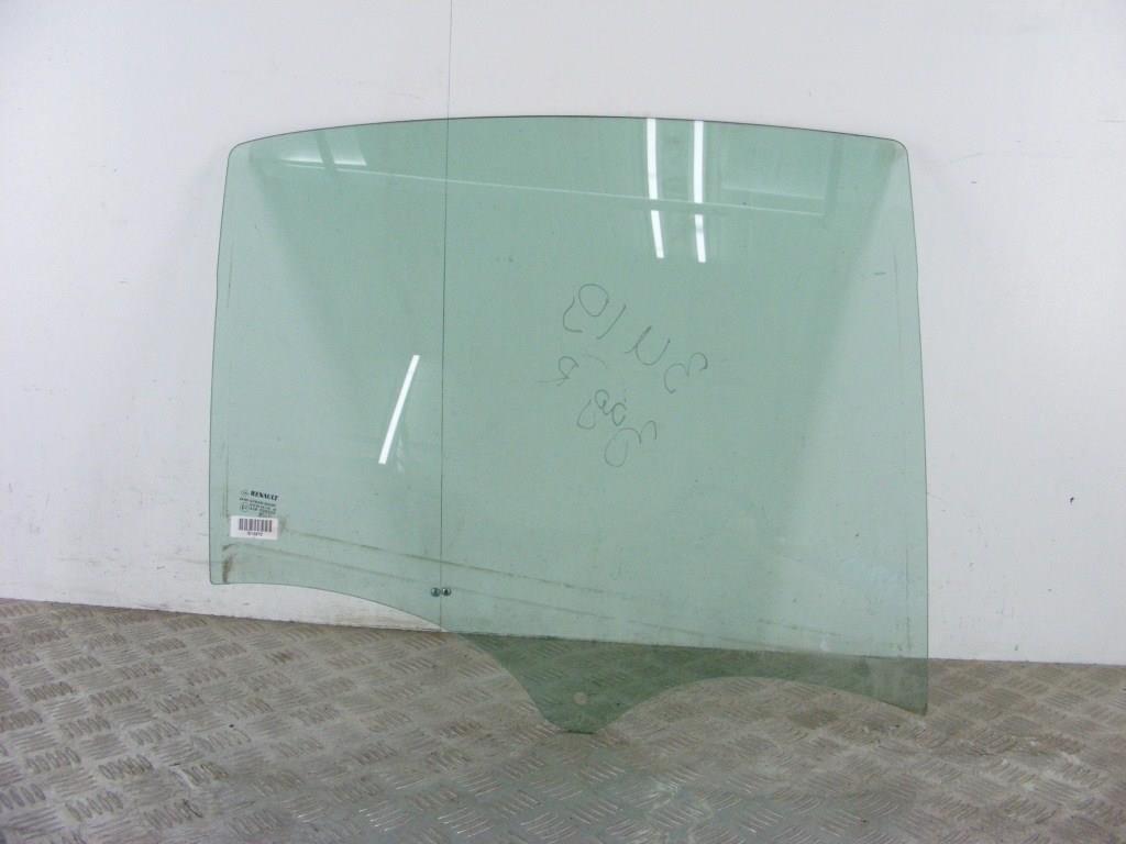 Стекло двери задней правой