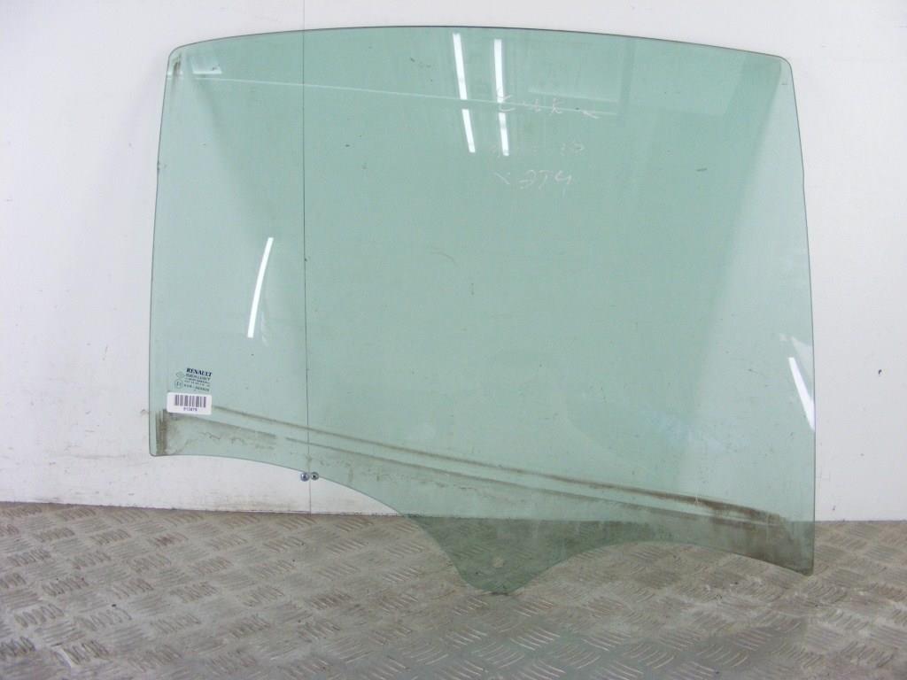 Стекло двери задней правой