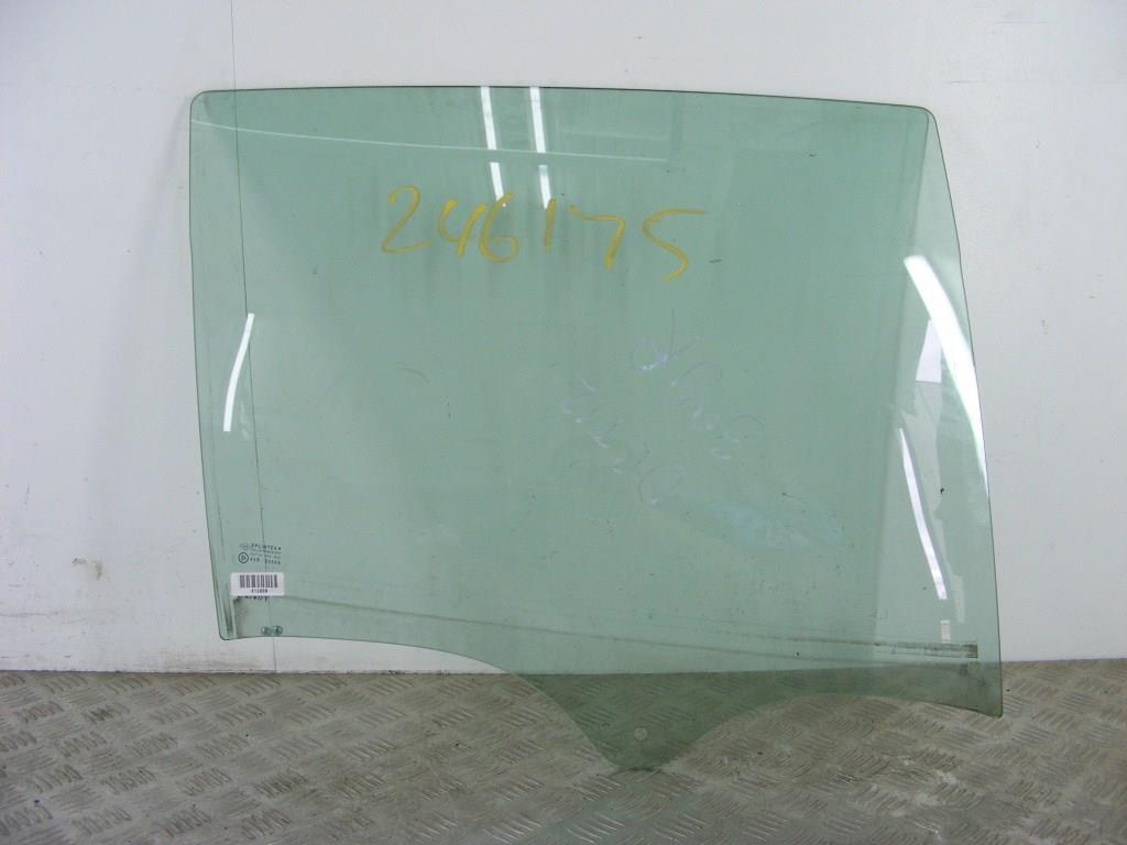 Стекло двери задней правой