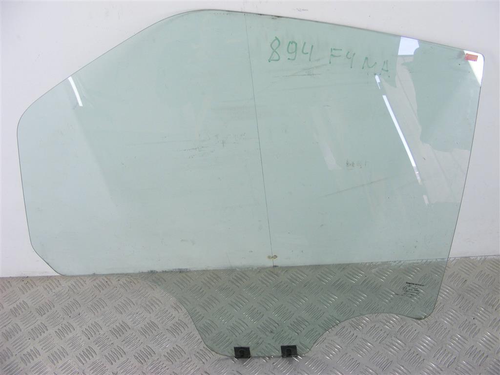 Стекло двери задней правой Renault Logan 1 (2004-2014)