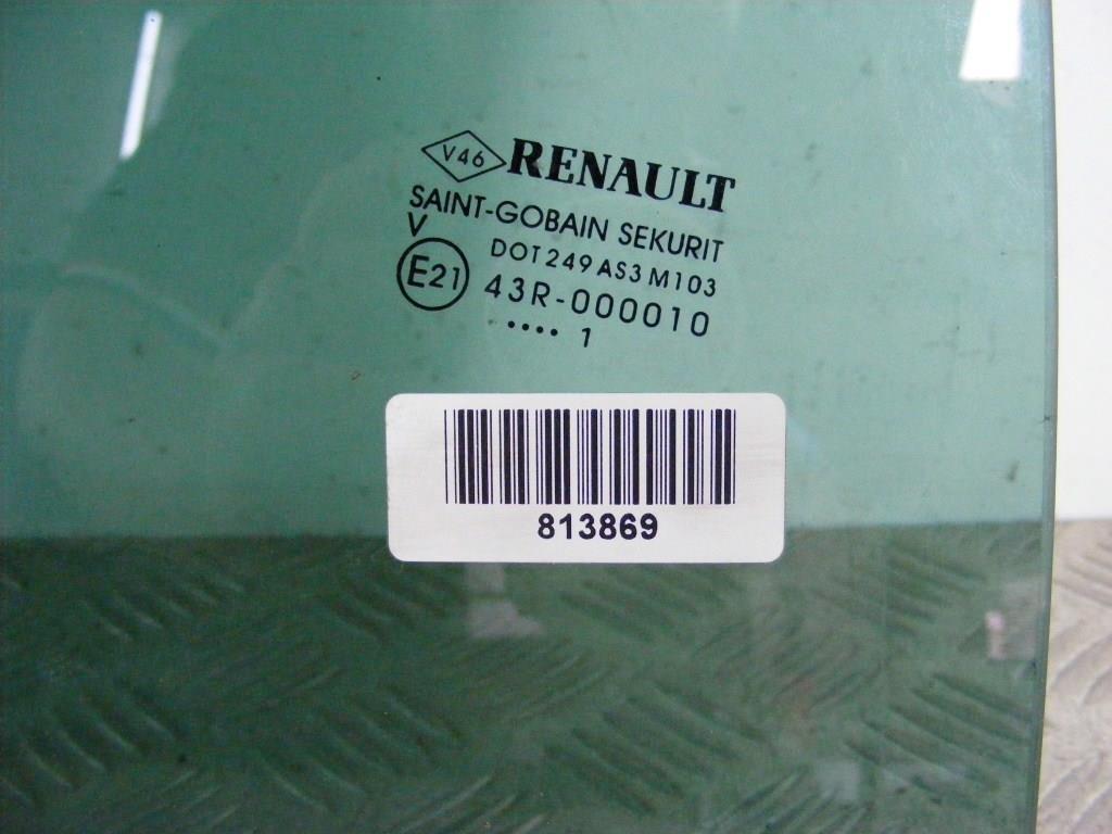 Стекло двери задней правой