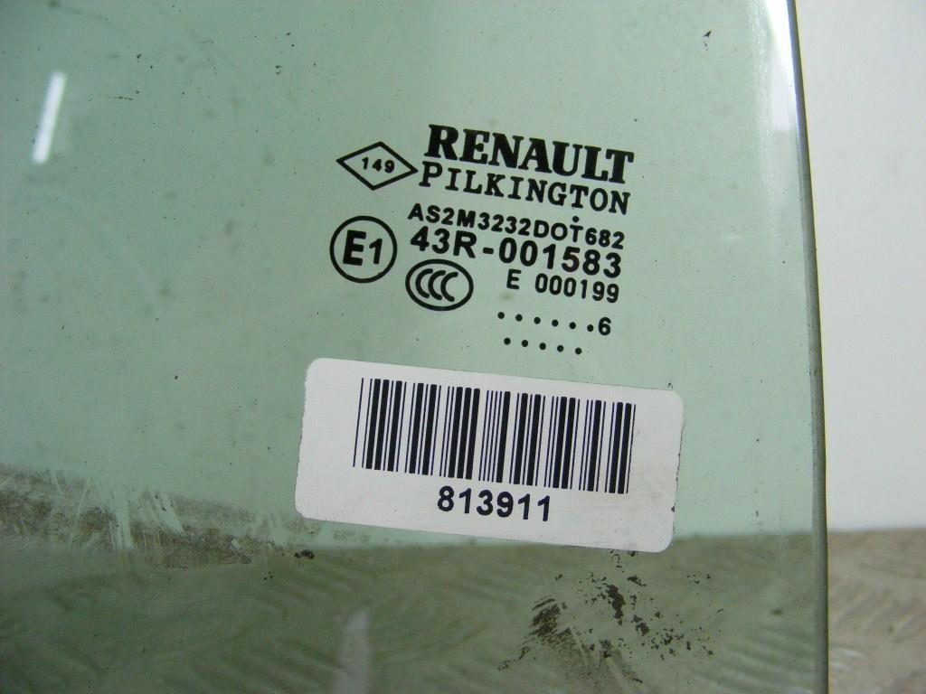 Стекло двери задней правой