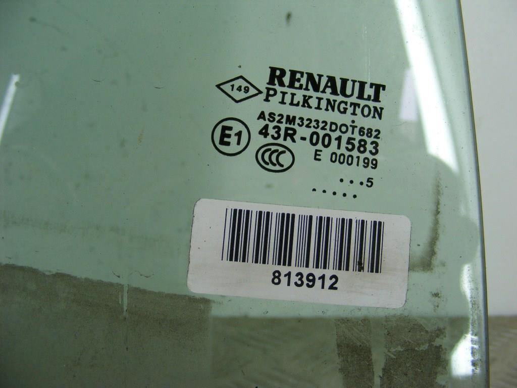 Стекло двери задней правой