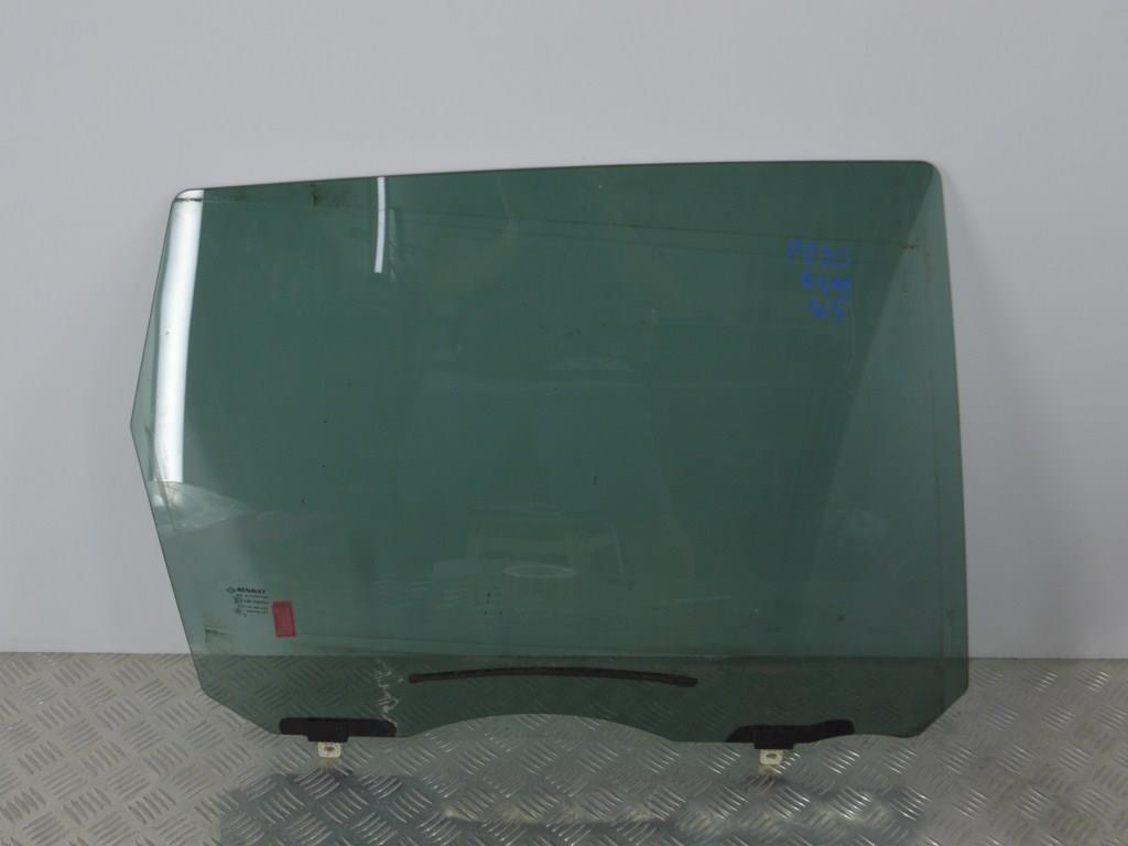 Стекло двери задней правой