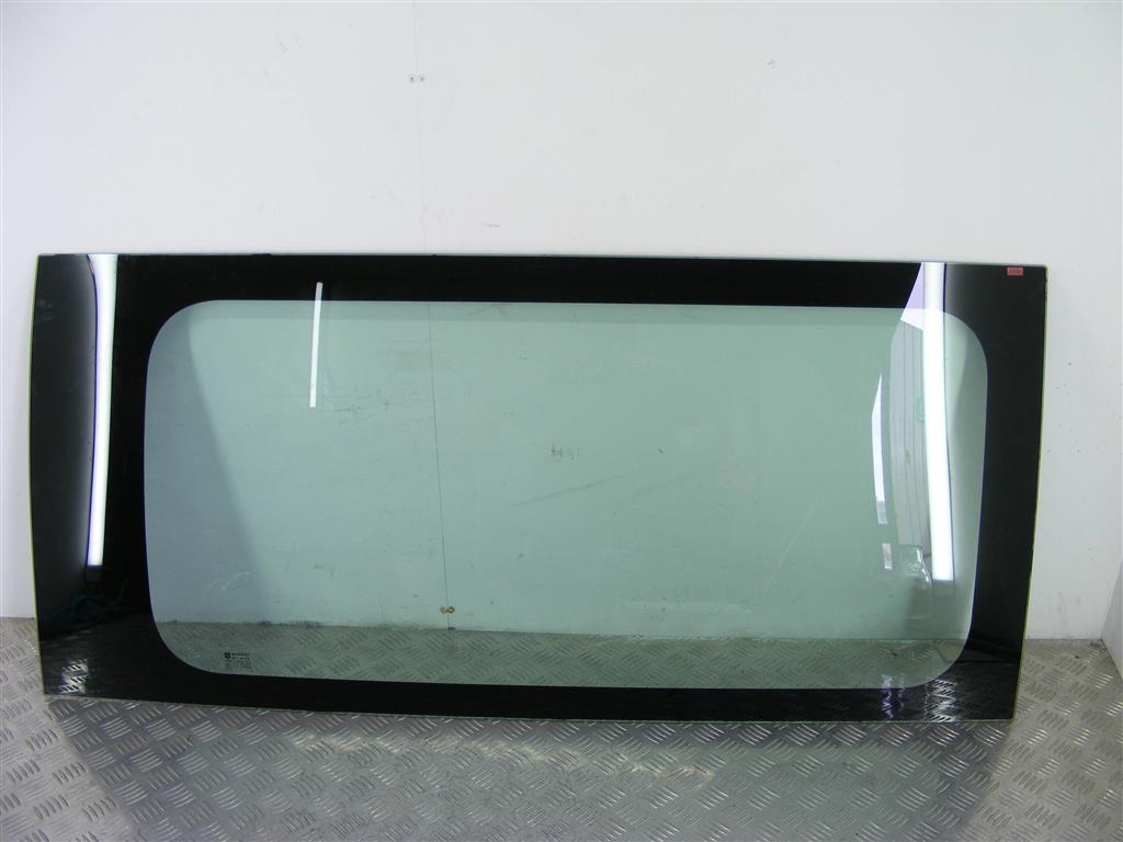 Стекло кузовное боковое правое Renault Trafic 2 (2006-2015)