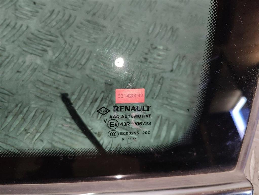 Стекло кузовное боковое правое