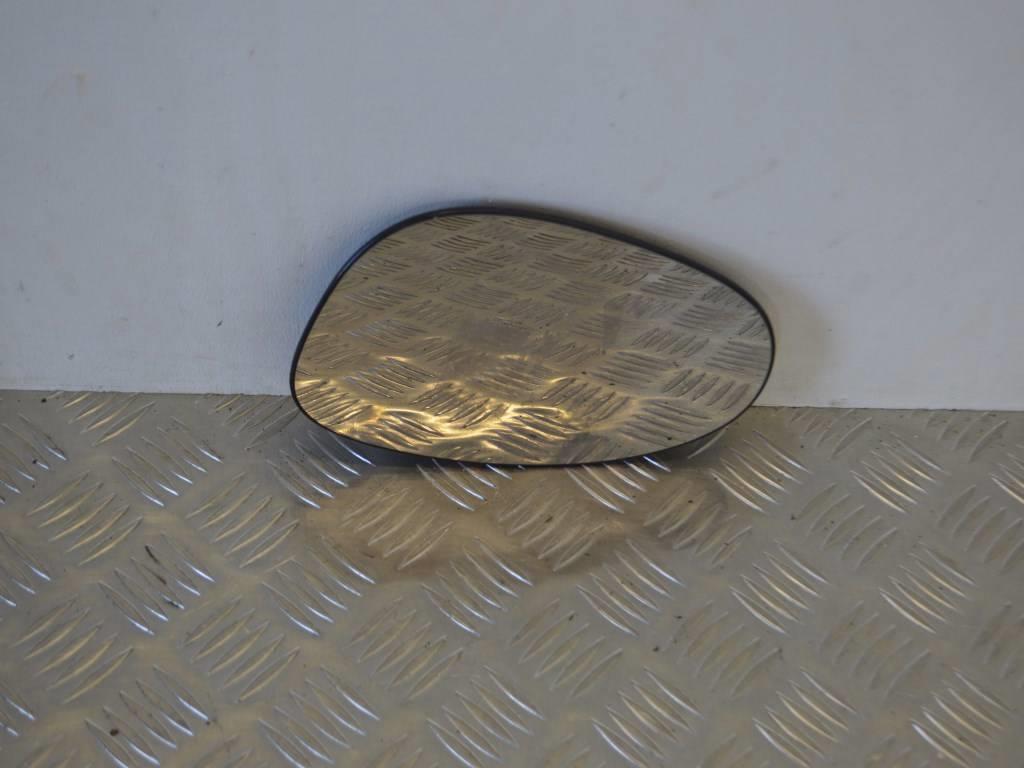 Стекло зеркала наружного правого