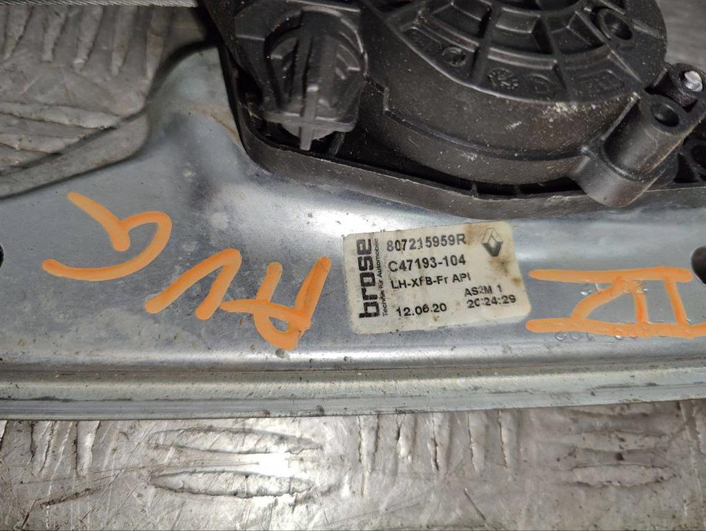 Стеклоподъемник электрический передний левый