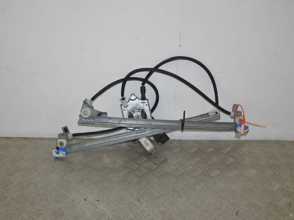 Стеклоподъемник электрический передний левый