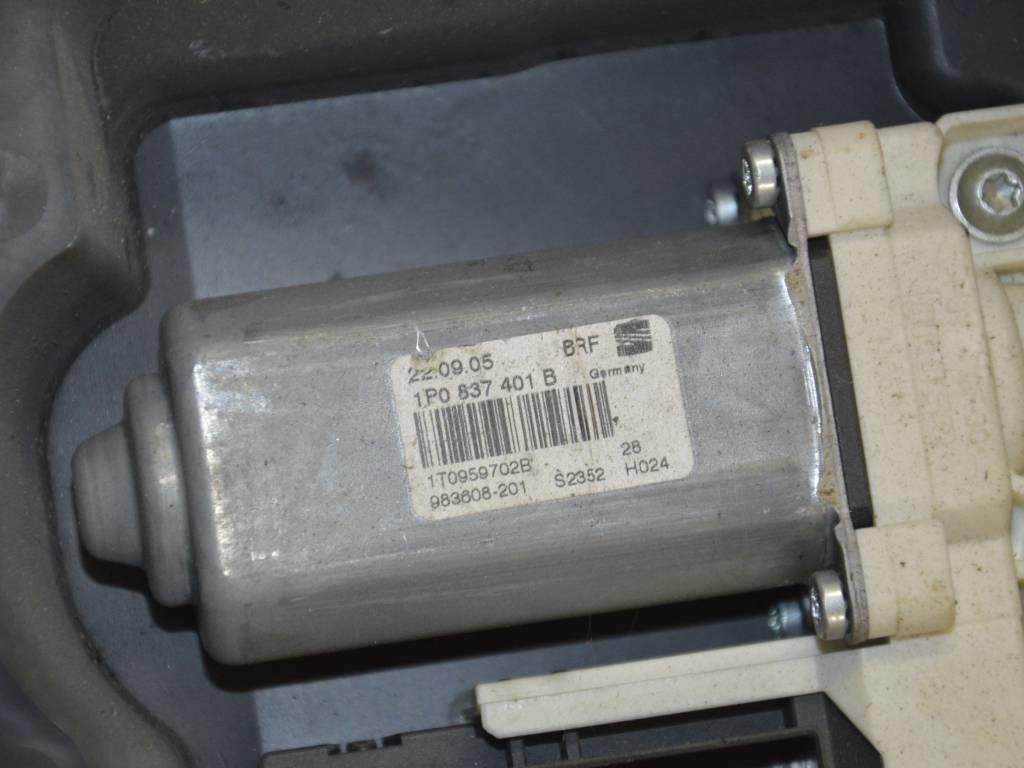 Стеклоподъемник электрический передний левый