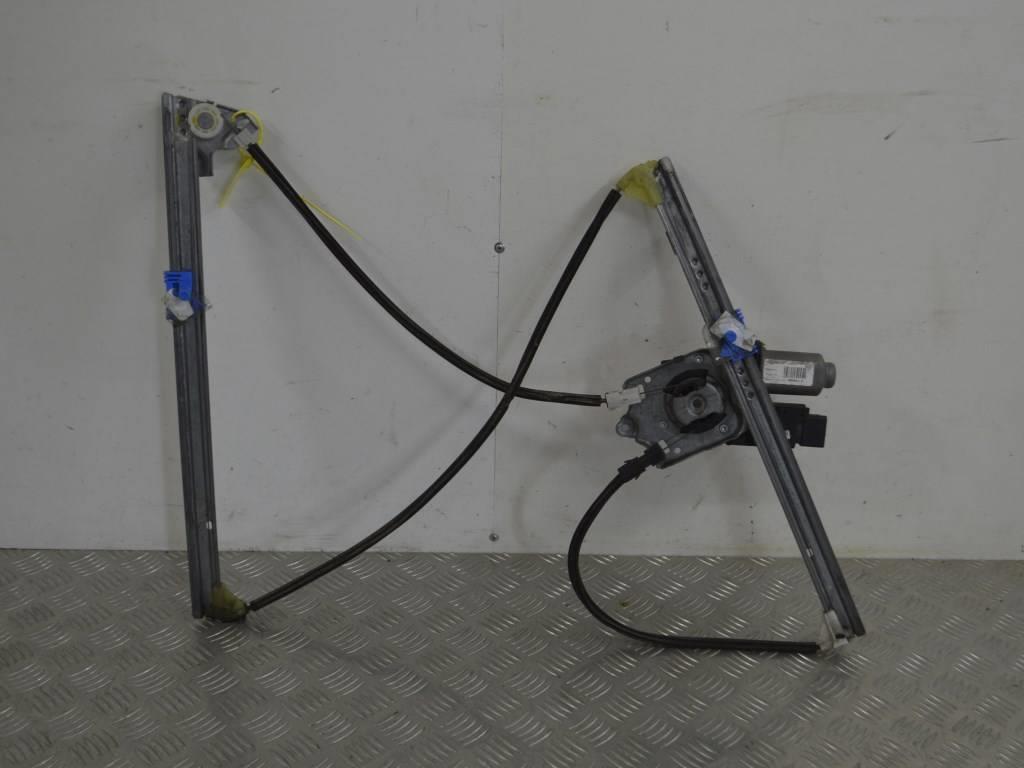 Стеклоподъемник электрический передний правый Renault Laguna 2 (2001-2007)