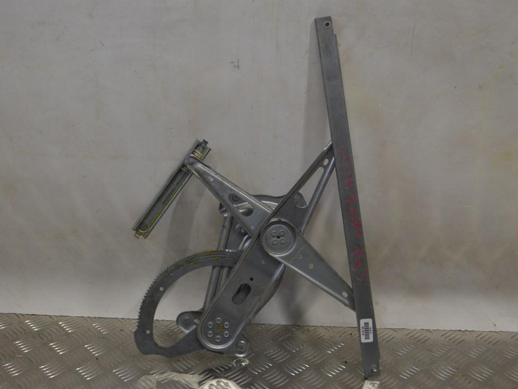 Стеклоподъемник электрический передний правый Renault Megane 3 (2008-2019) 807203154R