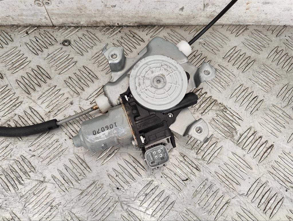 Стеклоподъемник электрический передний правый