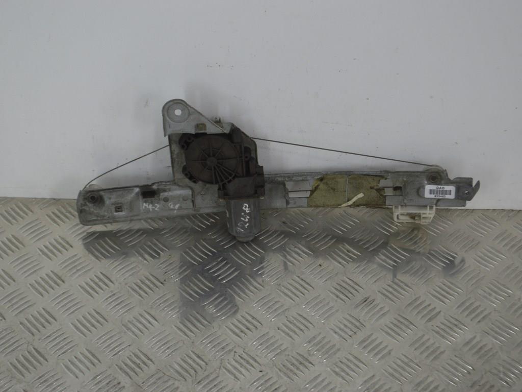 Стеклоподъемник электрический задний левый