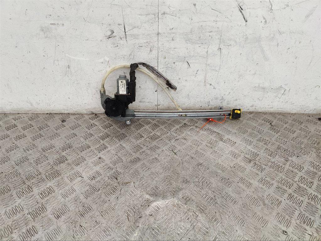 Стеклоподъемник электрический задний левый