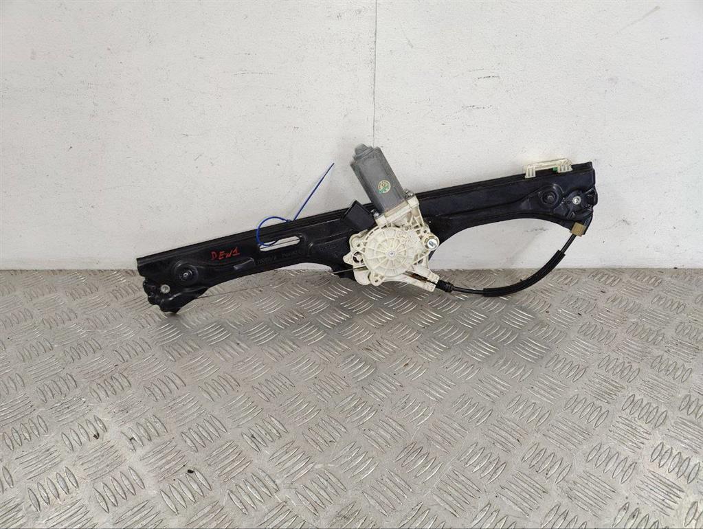 Стеклоподъемник электрический задний правый