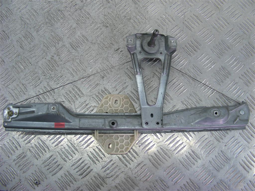 Стеклоподъемник задний правый