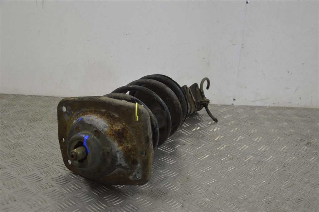 Стойка передняя левая Peugeot 806 (1994-2002)