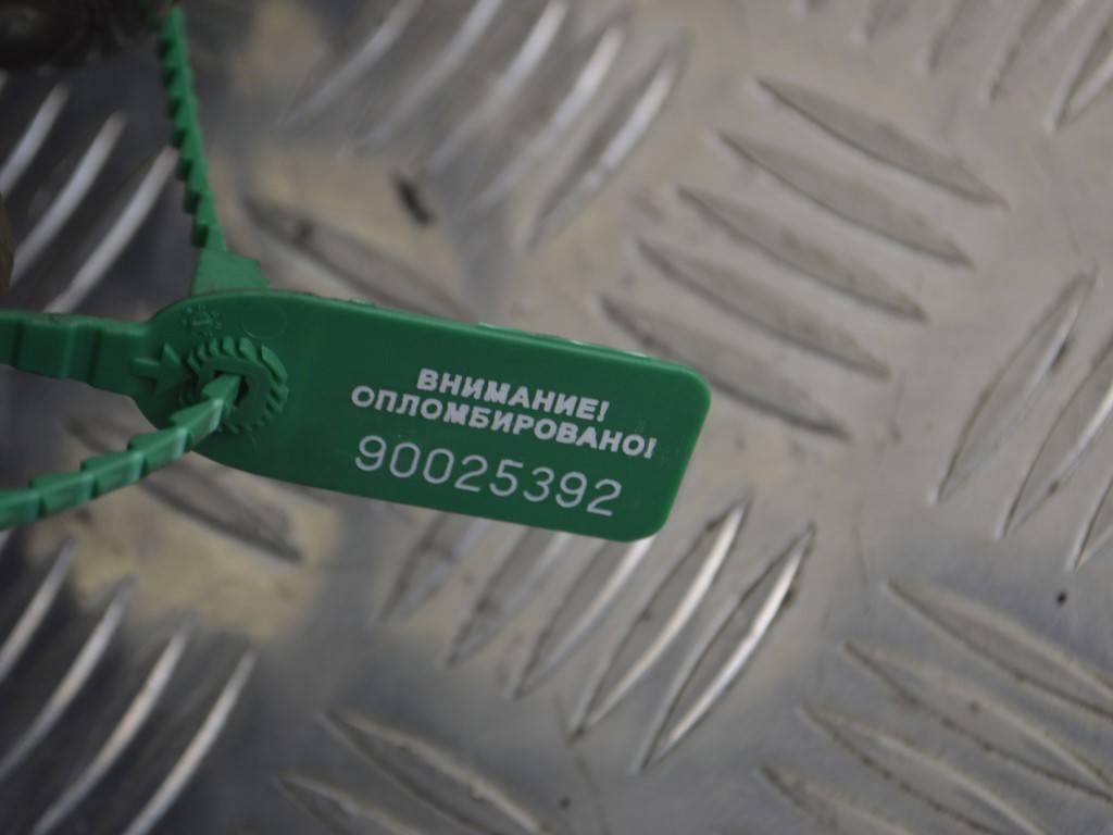 Стойка передняя левая Renault Kangoo 1 (1997-2007)