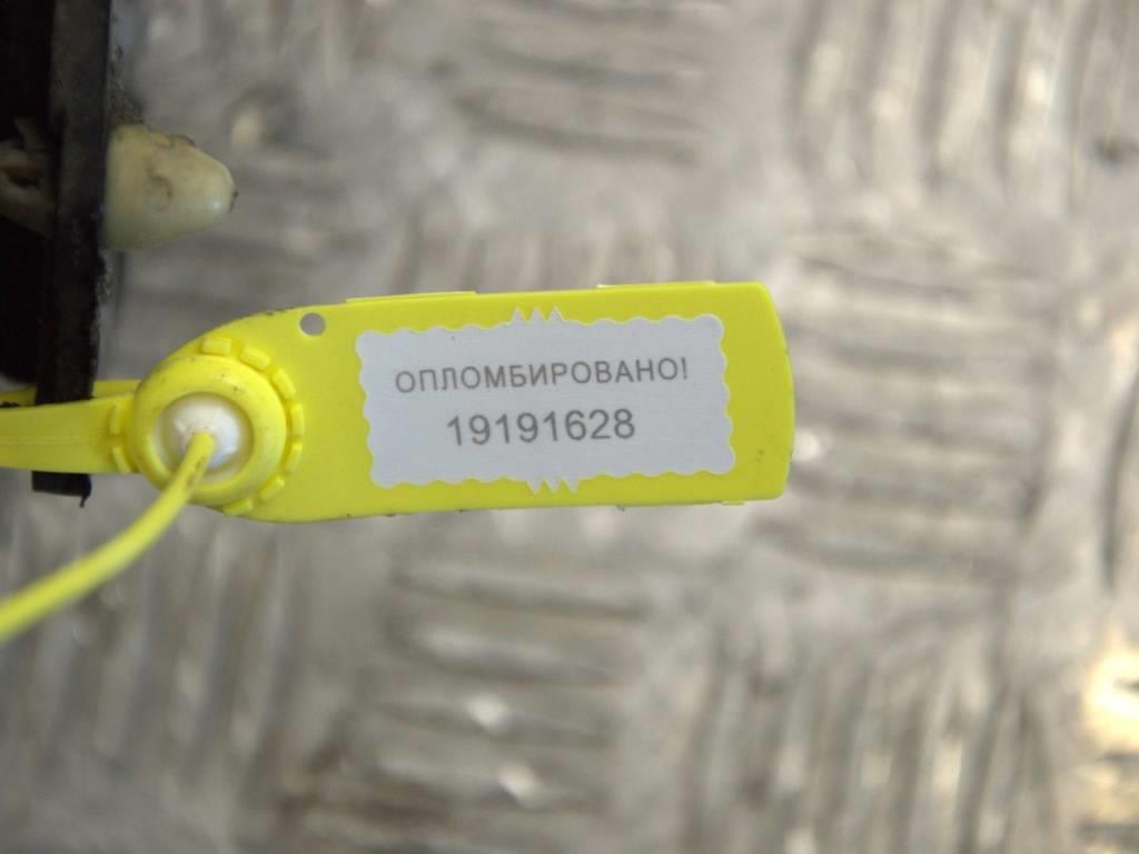 Стойка передняя левая Renault Laguna 2 (2001-2007)