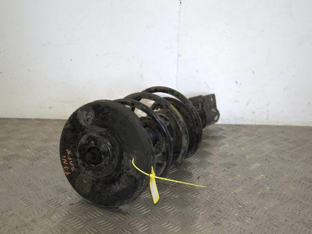 Стойка передняя левая Renault Safrane (1992-2000)