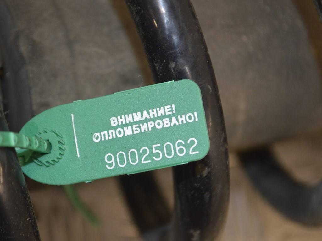 Стойка передняя левая Renault Trafic 2 (2001-2006)