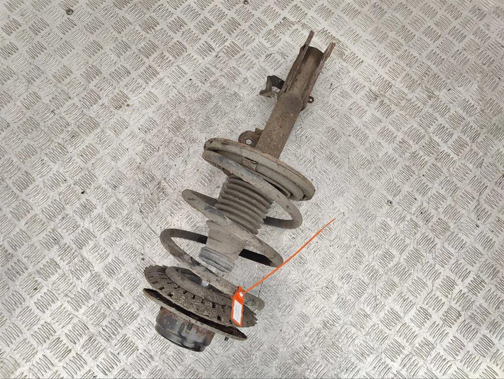 Стойка передняя левая