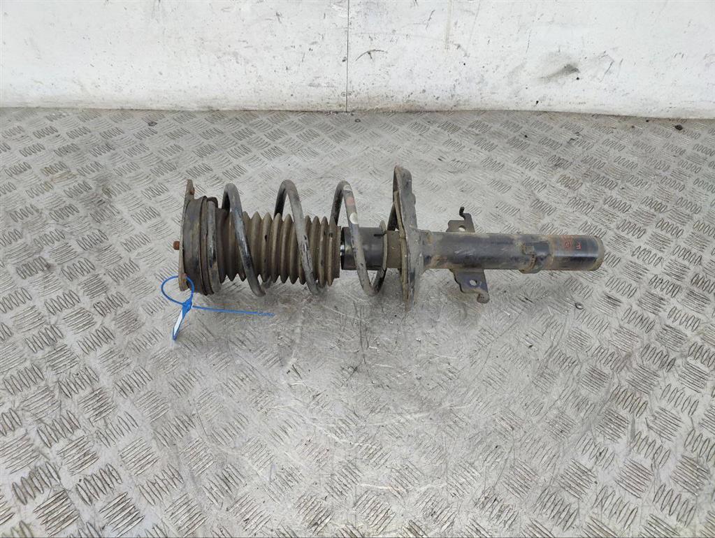 Стойка передняя левая