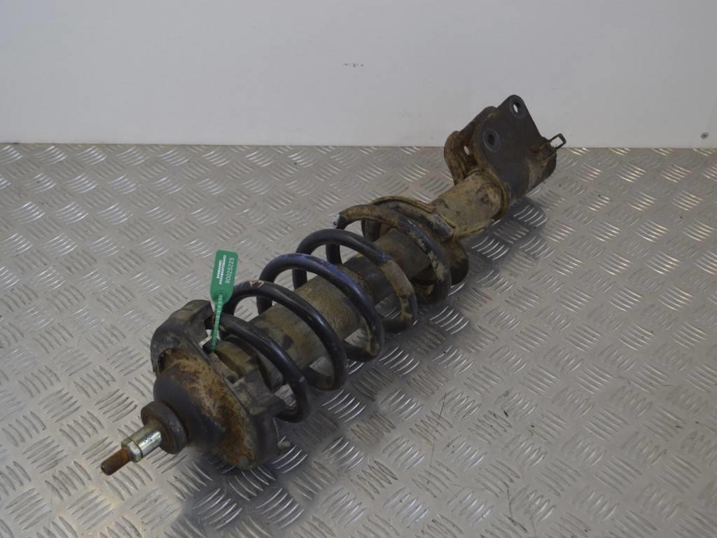 Стойка передняя правая